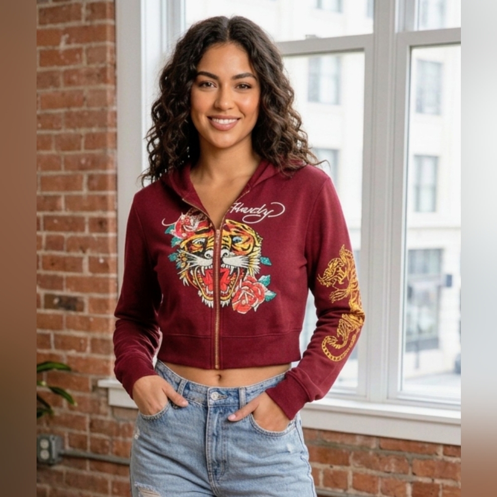 Ed Hardy Retro Tiger Cropped Hoodie in burgundy. XL EUC